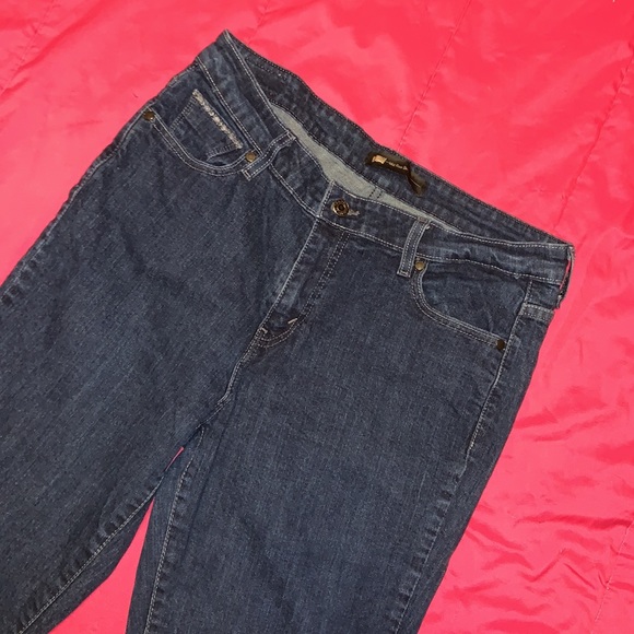 Levi’s silver tab mid rise skinny silver stitch on pockets dark indigo blue 16 S - Picture 3 of 8